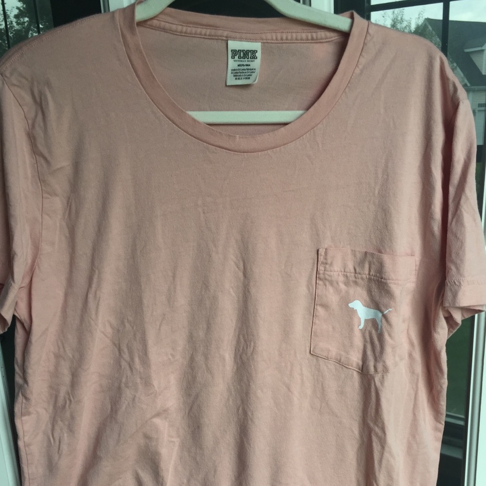 VS PINK Salmon- colored top with black dog logo